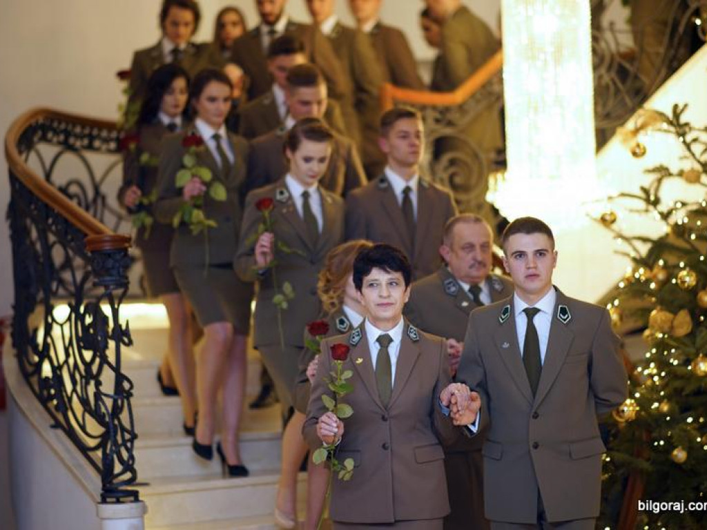 Bal studniówkowy ZSL w Obszy (FOTO, VIDEO)