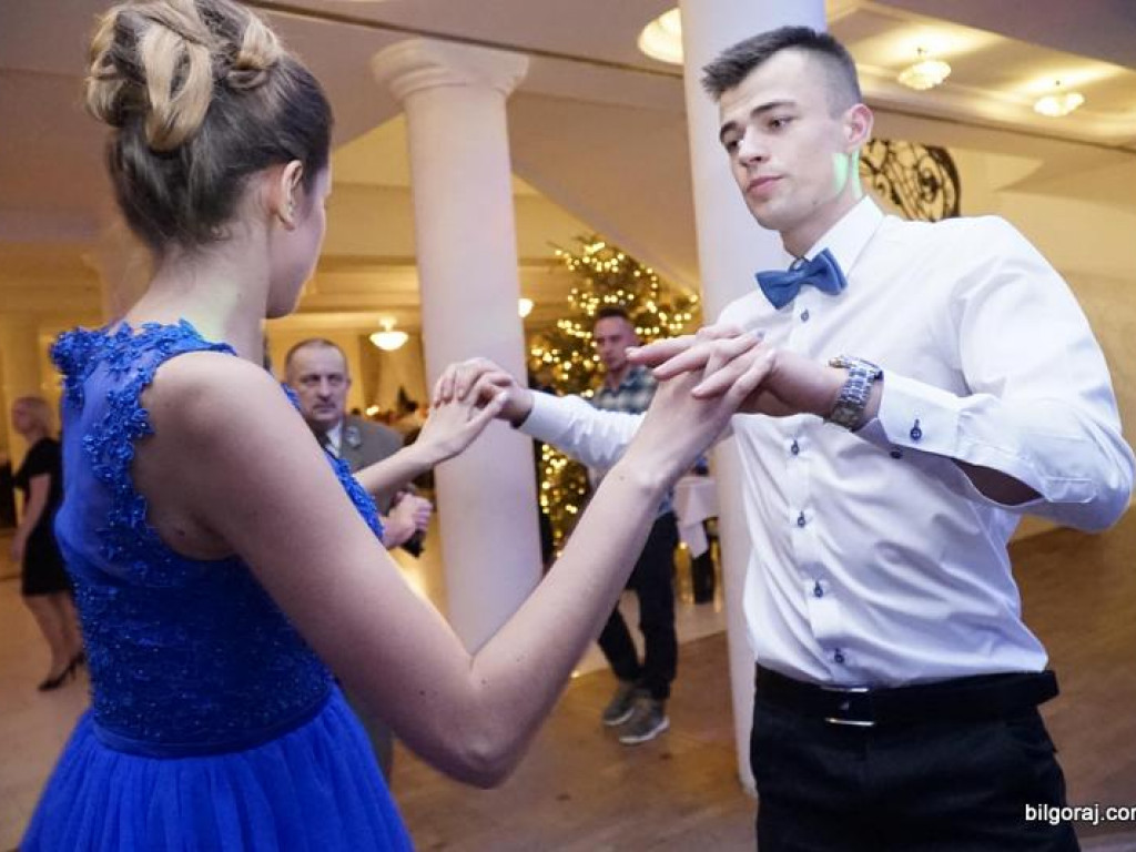 Bal studniówkowy ZSL w Obszy (FOTO, VIDEO)