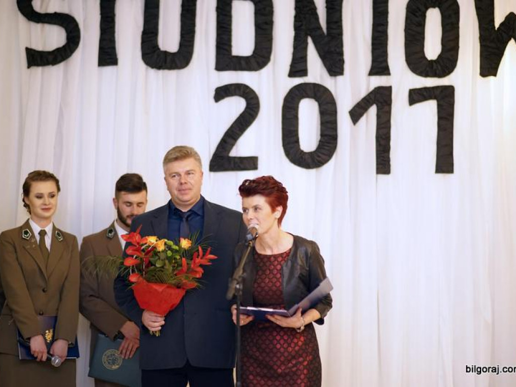 Bal studniówkowy ZSL w Obszy (FOTO, VIDEO)