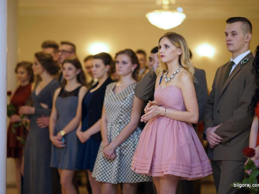 Bal studniówkowy ZSL w Obszy (FOTO, VIDEO)