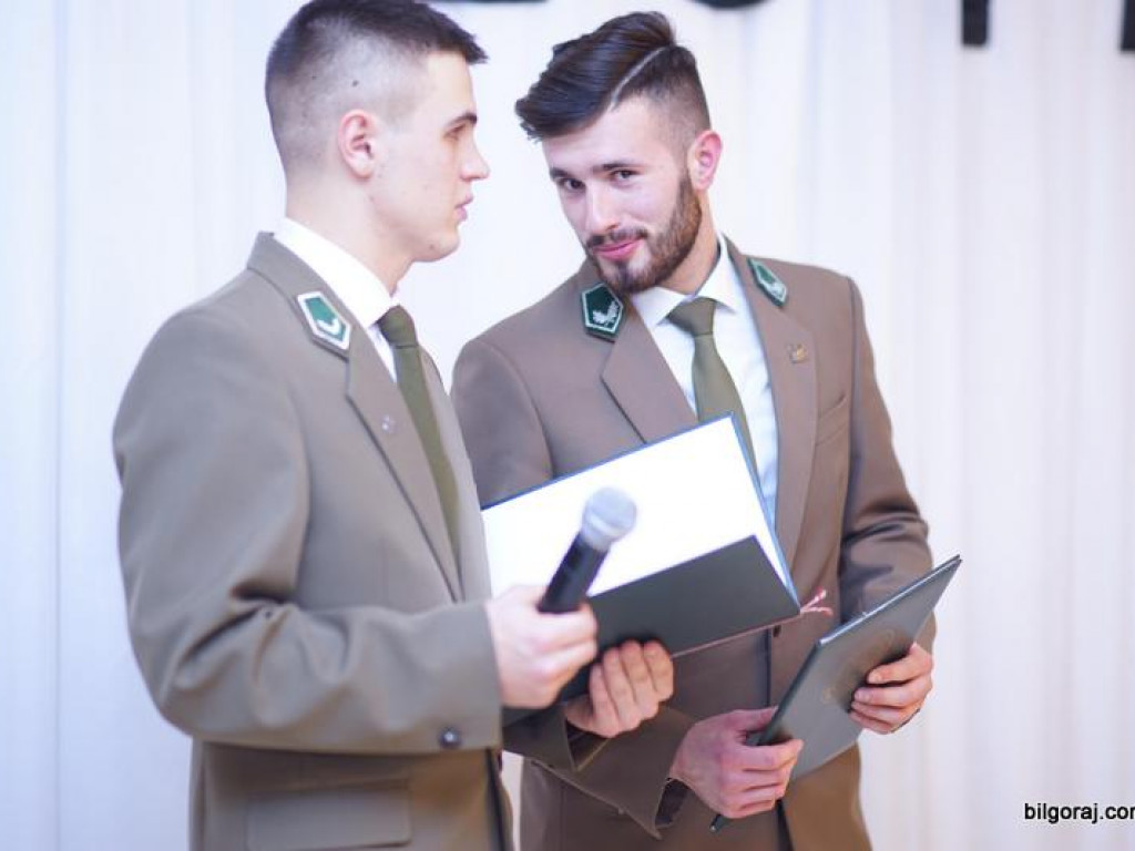 Bal studniówkowy ZSL w Obszy (FOTO, VIDEO)