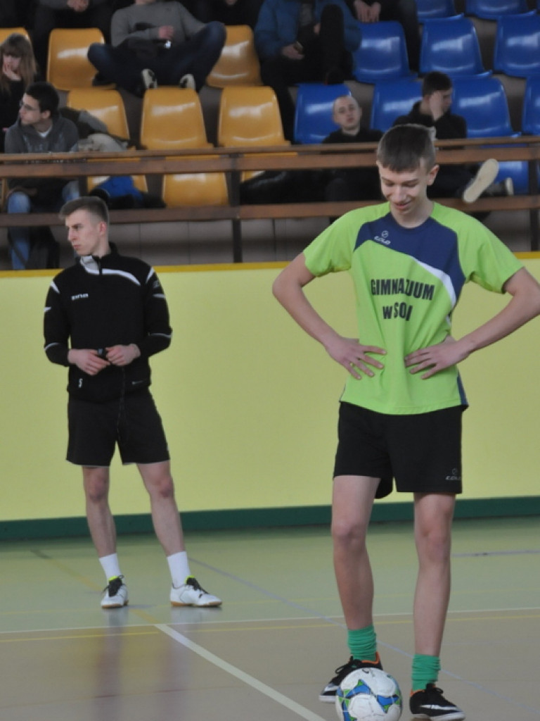 I Turniej Gimnazjalistów w Piłce Nożnej Halowej o Puchar Dyrektora ZSBiO (FOTO)