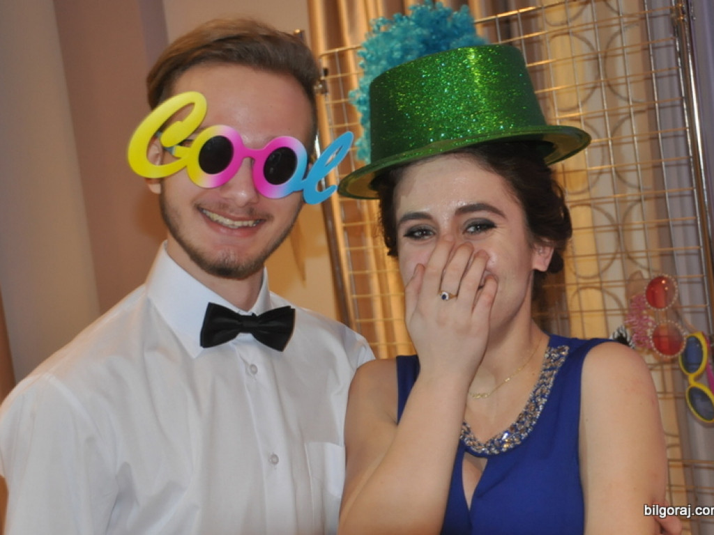 Bal studniówkowy maturzystów z ZSBiO (FOTO, VIDEO)