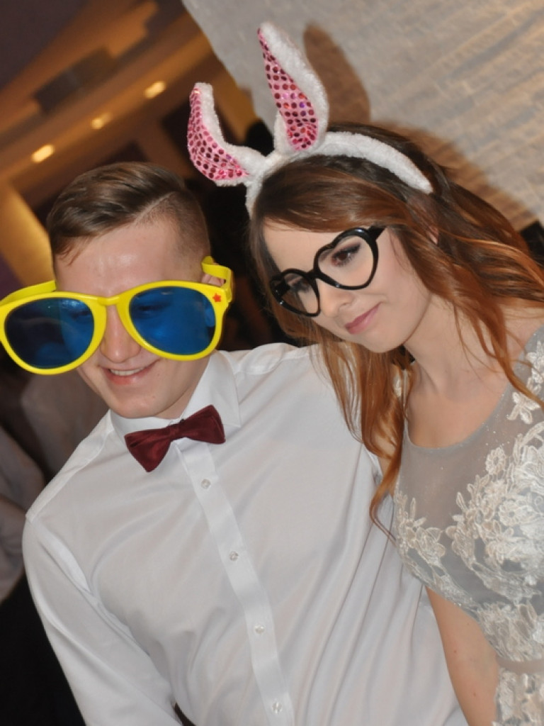 Bal studniówkowy maturzystów z ZSBiO (FOTO, VIDEO)