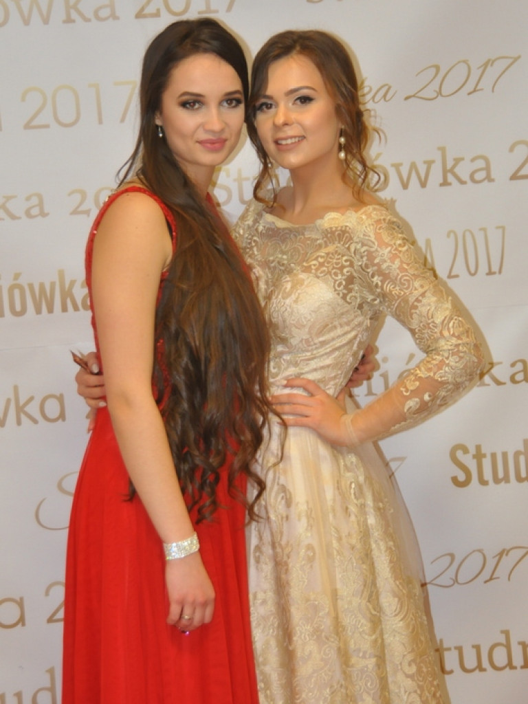 Bal studniówkowy maturzystów z ZSBiO (FOTO, VIDEO)