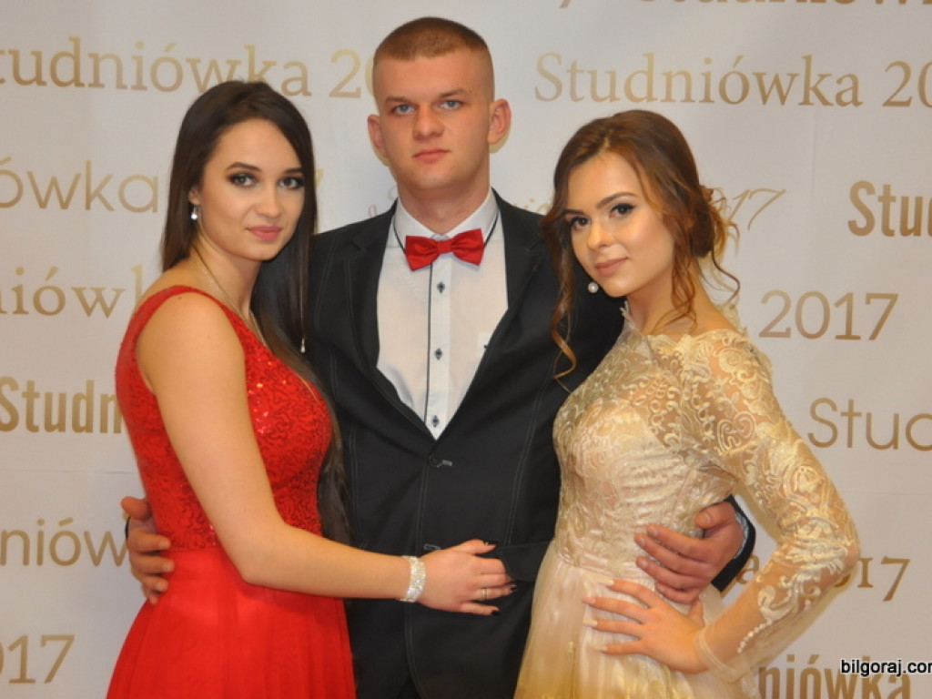 Bal studniówkowy maturzystów z ZSBiO (FOTO, VIDEO)