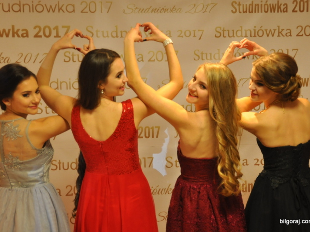 Bal studniówkowy maturzystów z ZSBiO (FOTO, VIDEO)