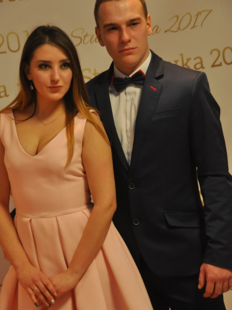 Bal studniówkowy maturzystów z ZSBiO (FOTO, VIDEO)
