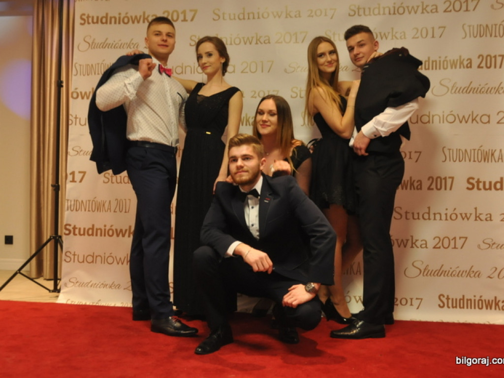 Bal studniówkowy maturzystów z ZSBiO (FOTO, VIDEO)
