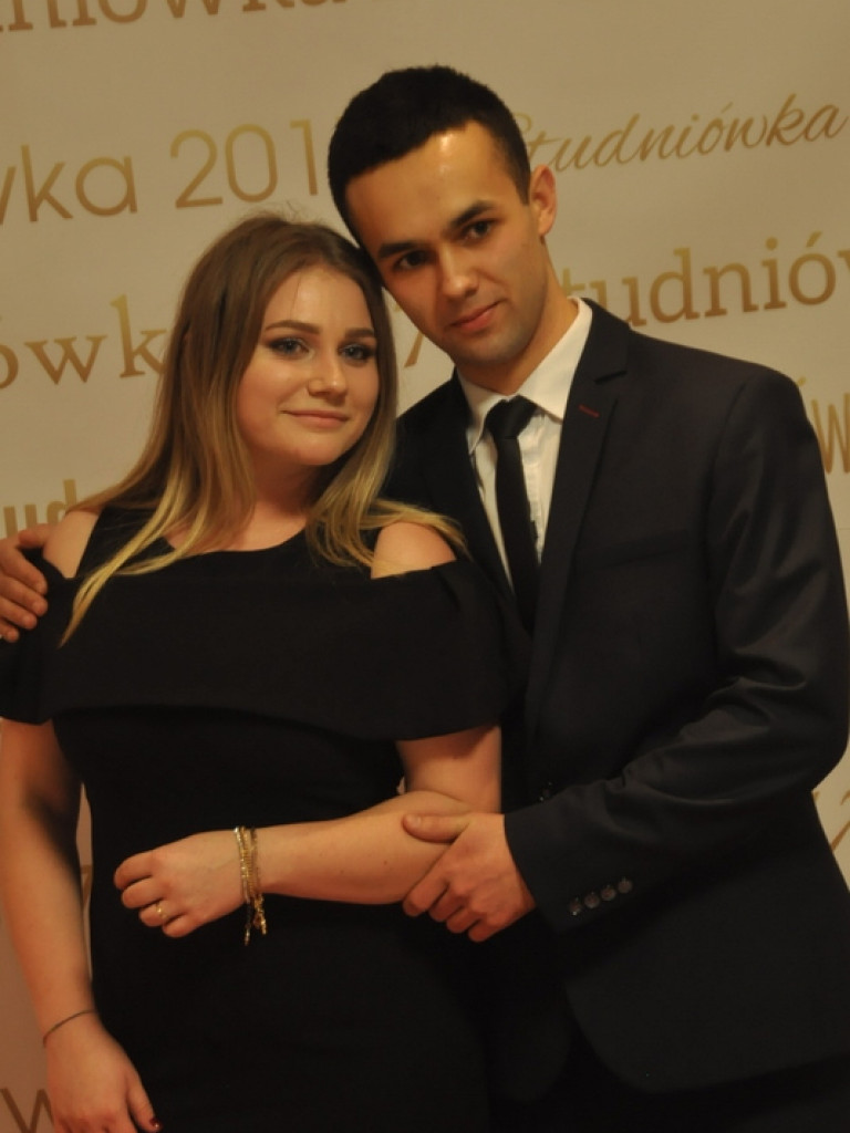 Bal studniówkowy maturzystów z ZSBiO (FOTO, VIDEO)