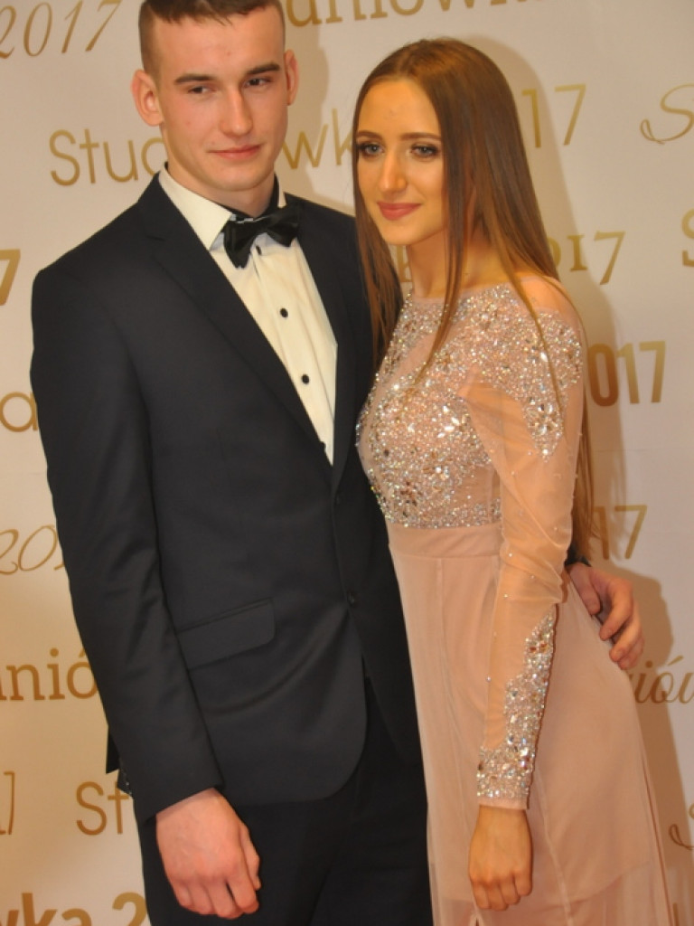 Bal studniówkowy maturzystów z ZSBiO (FOTO, VIDEO)