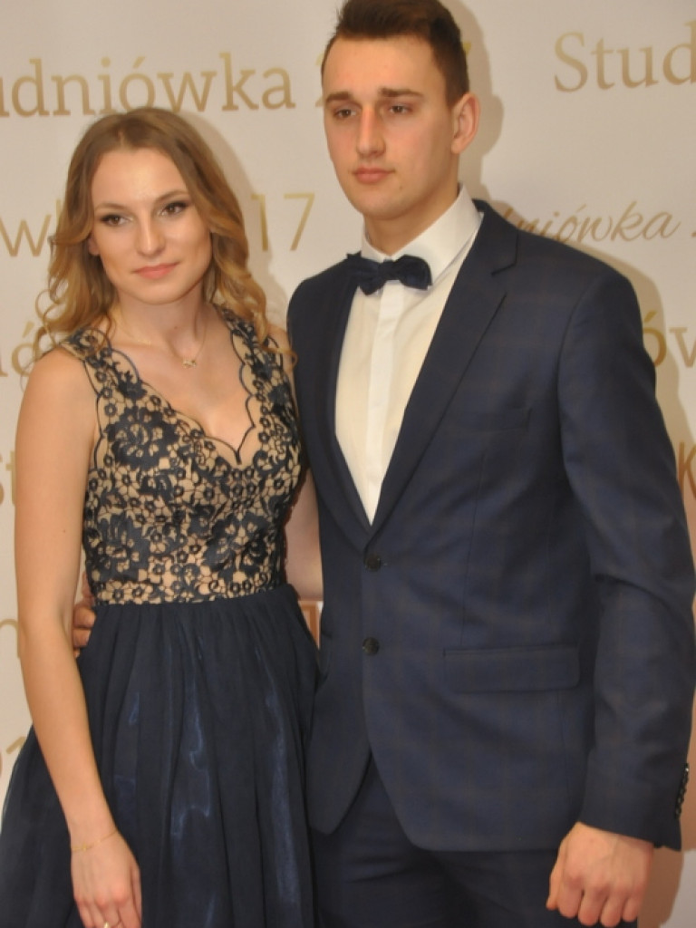 Bal studniówkowy maturzystów z ZSBiO (FOTO, VIDEO)