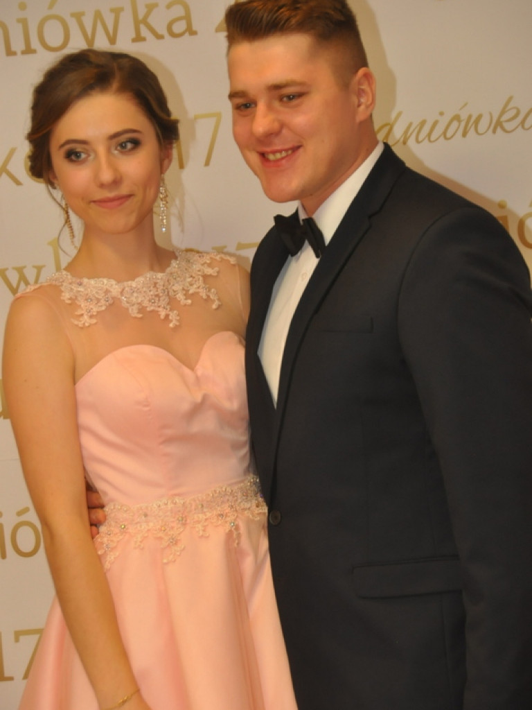 Bal studniówkowy maturzystów z ZSBiO (FOTO, VIDEO)