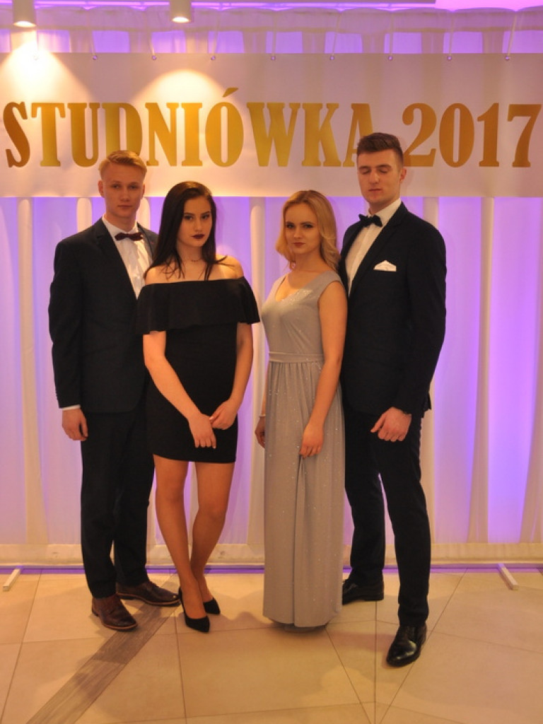 Bal studniówkowy maturzystów z ZSBiO (FOTO, VIDEO)