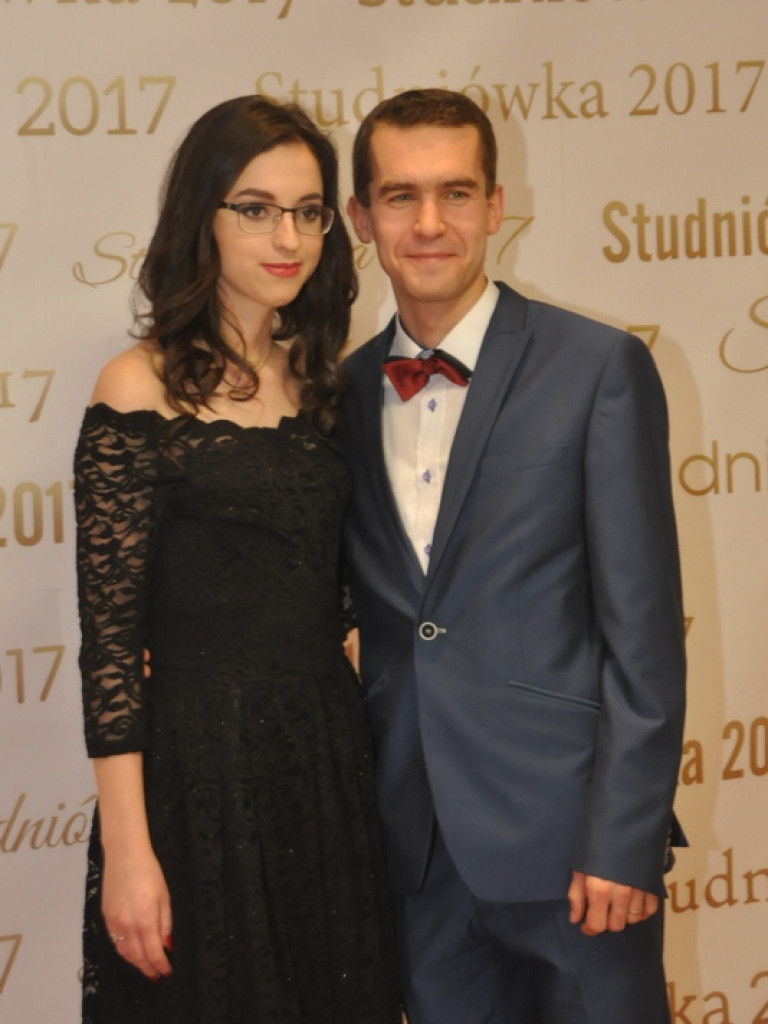 Bal studniówkowy maturzystów z ZSBiO (FOTO, VIDEO)