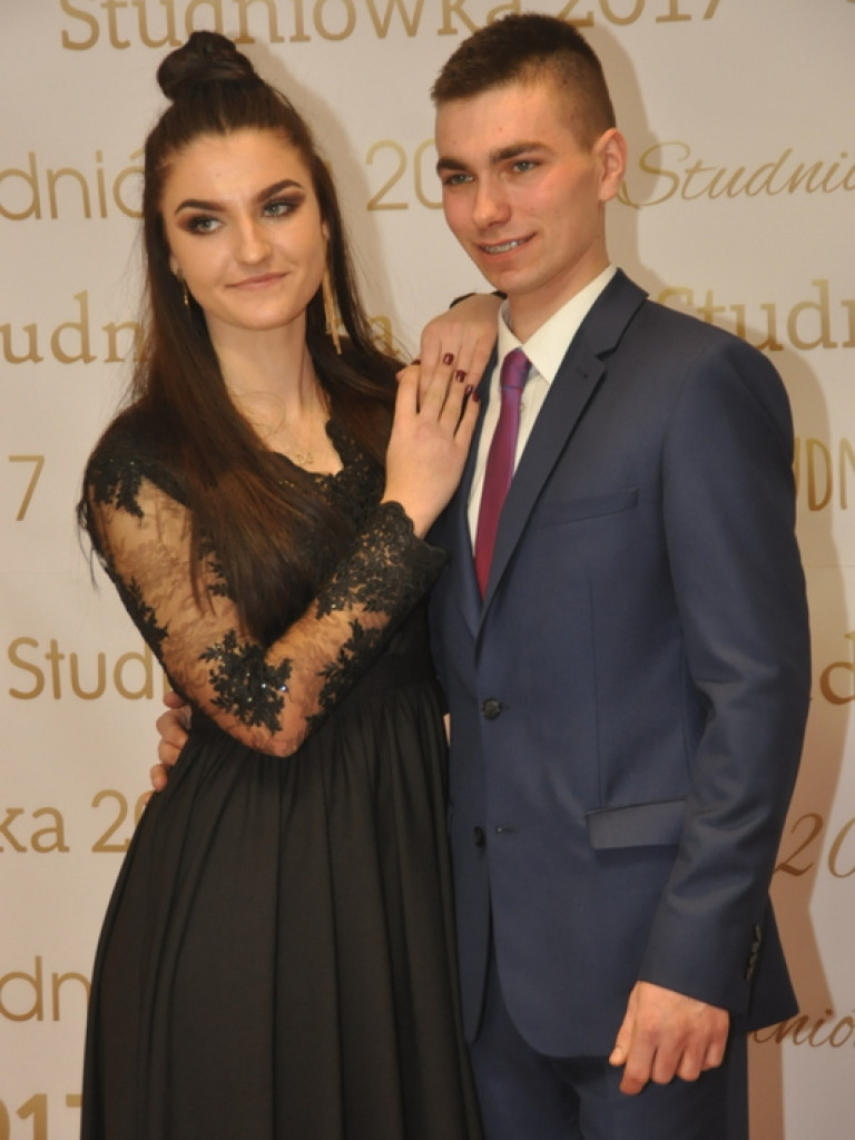 Bal studniówkowy maturzystów z ZSBiO (FOTO, VIDEO)