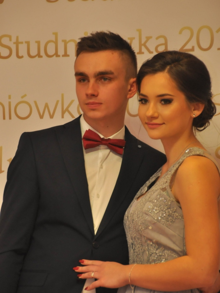 Bal studniówkowy maturzystów z ZSBiO (FOTO, VIDEO)