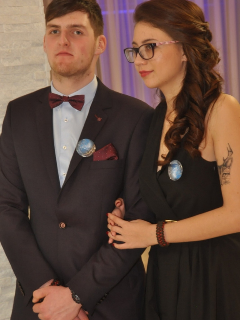Bal studniówkowy maturzystów z ZSBiO (FOTO, VIDEO)
