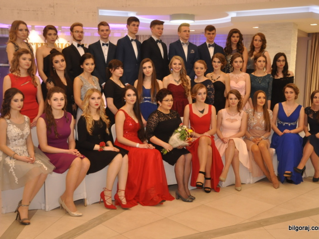 Bal studniówkowy maturzystów z ZSBiO (FOTO, VIDEO)