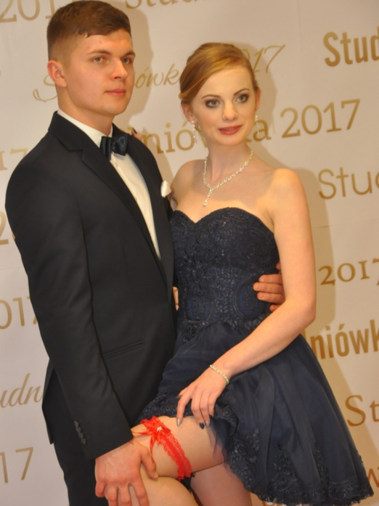 Bal studniówkowy maturzystów z ZSBiO (FOTO, VIDEO)