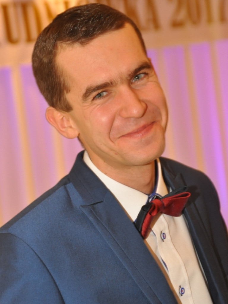 Bal studniówkowy maturzystów z ZSBiO (FOTO, VIDEO)