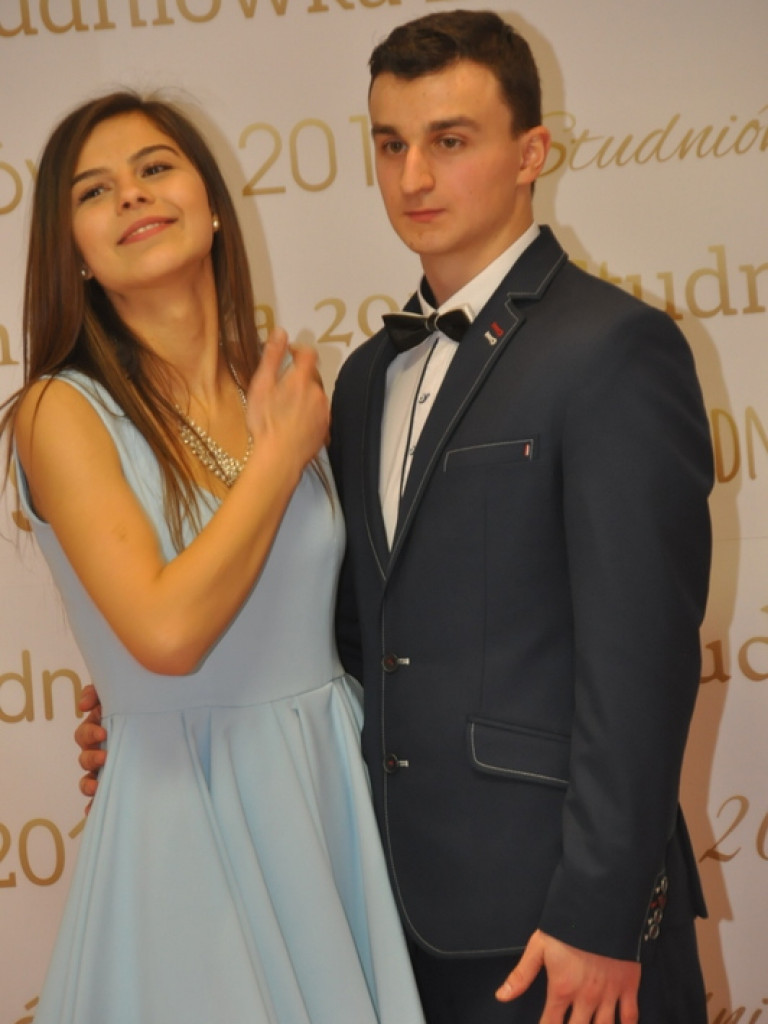 Bal studniówkowy maturzystów z ZSBiO (FOTO, VIDEO)