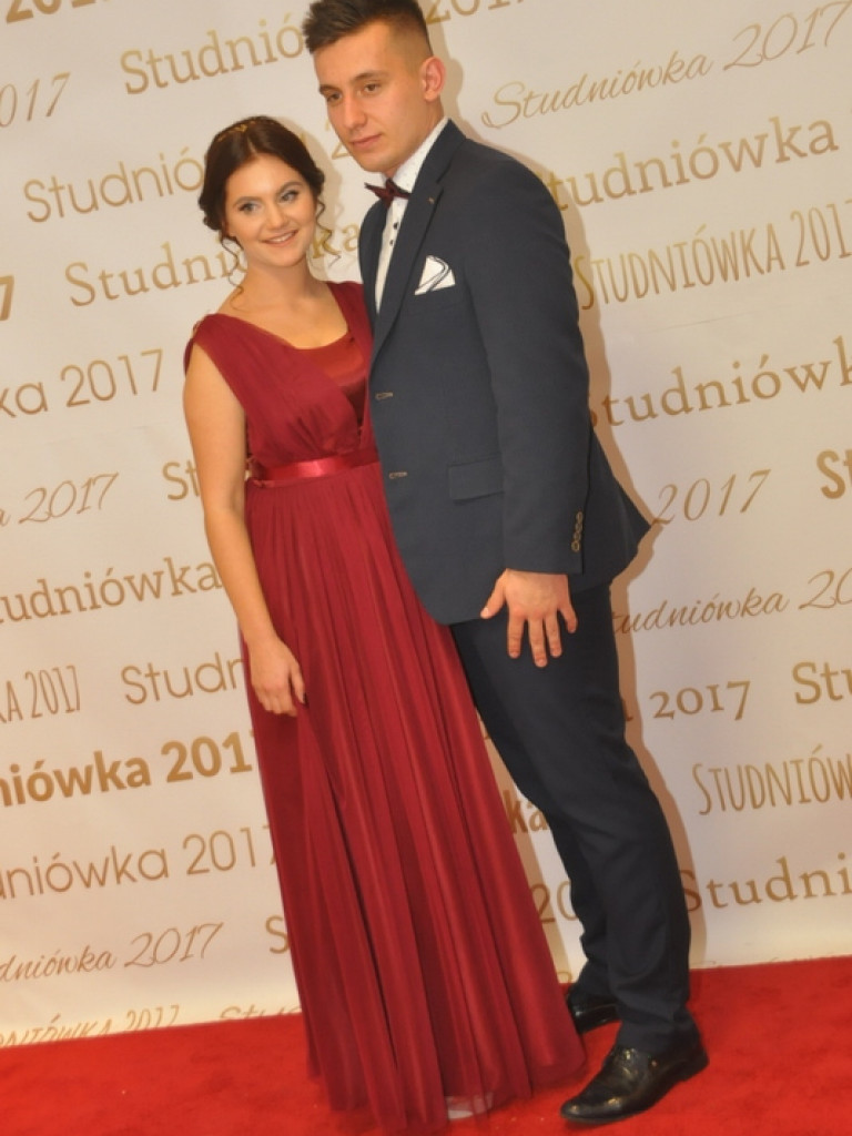 Bal studniówkowy maturzystów z ZSBiO (FOTO, VIDEO)