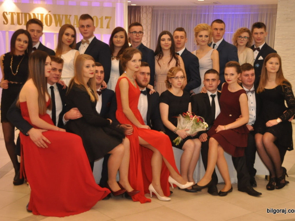 Bal studniówkowy maturzystów z ZSBiO (FOTO, VIDEO)