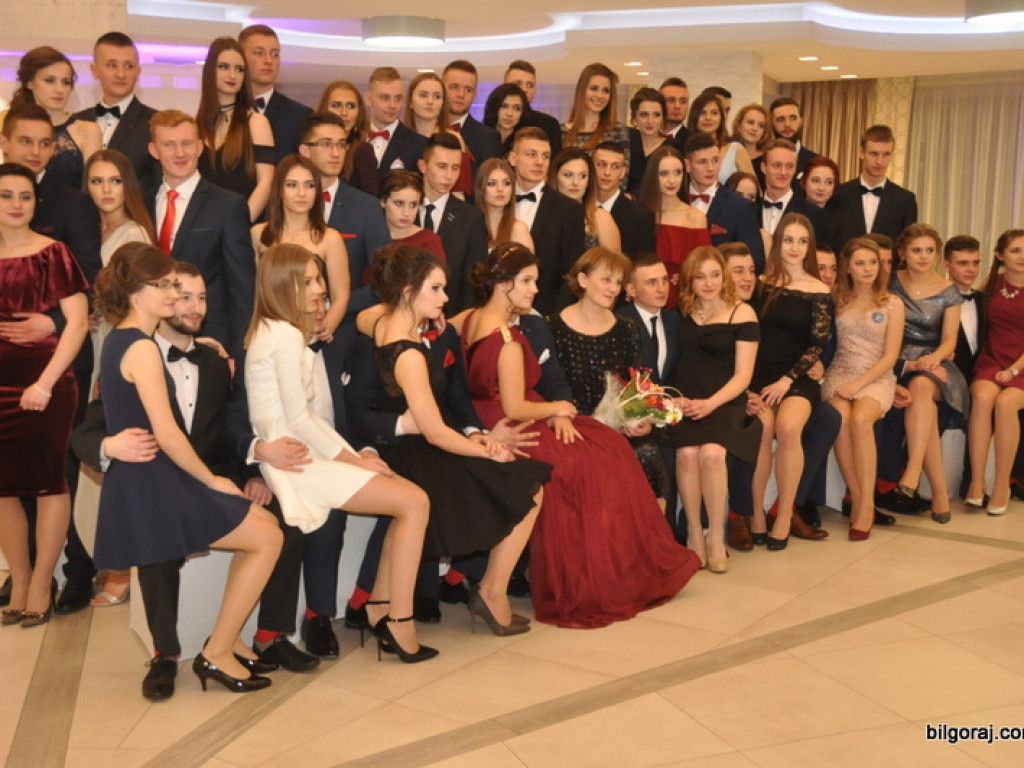Bal studniówkowy maturzystów z ZSBiO (FOTO, VIDEO)