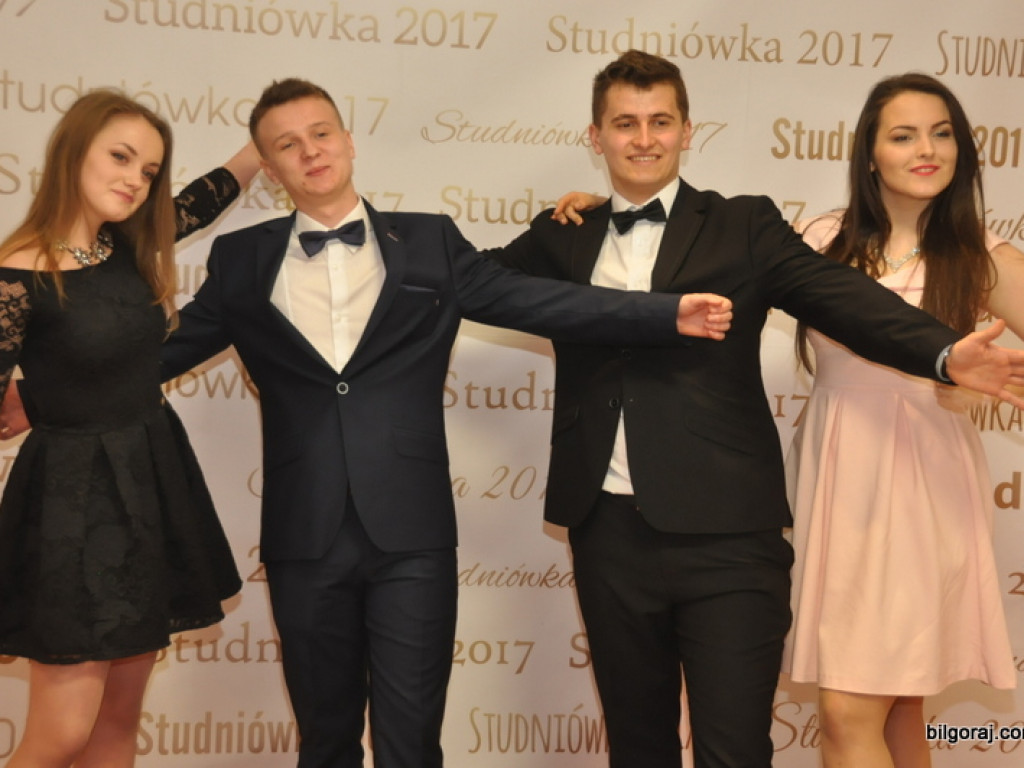Bal studniówkowy maturzystów z ZSBiO (FOTO, VIDEO)