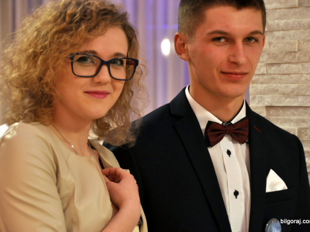 Bal studniówkowy maturzystów z ZSBiO (FOTO, VIDEO)