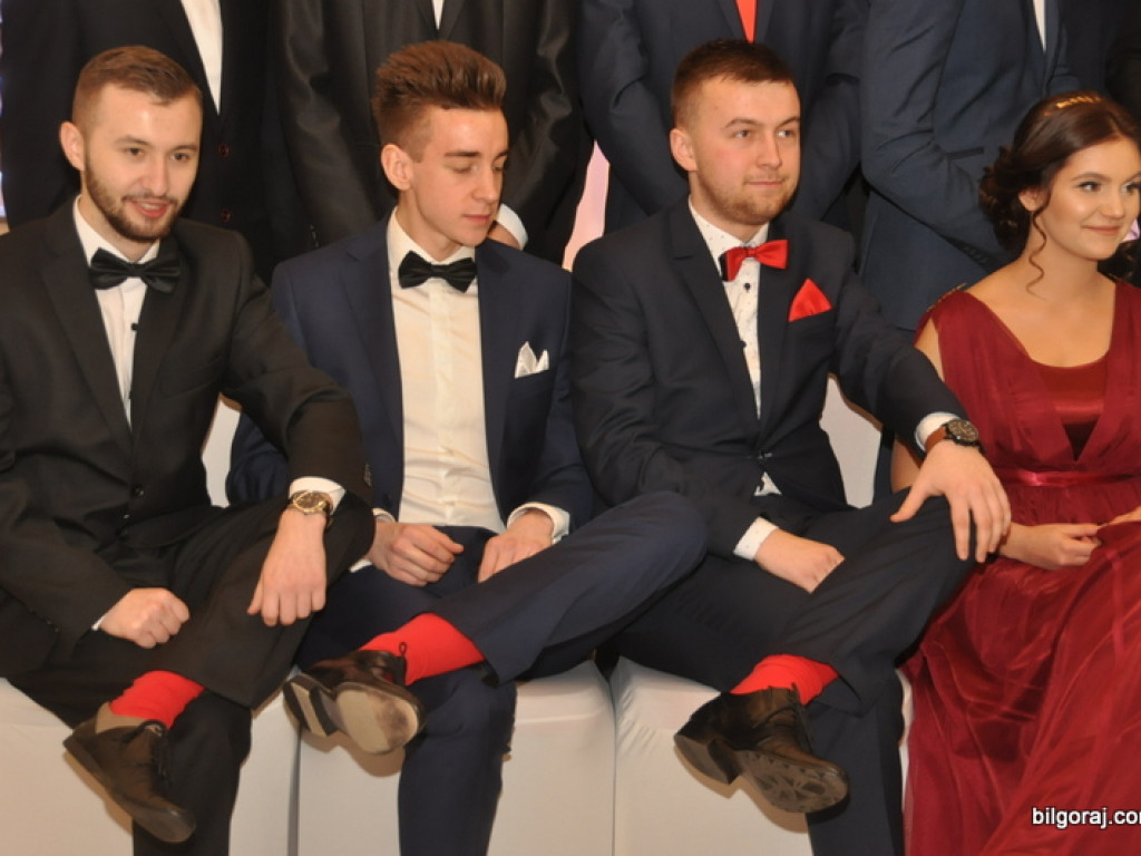 Bal studniówkowy maturzystów z ZSBiO (FOTO, VIDEO)