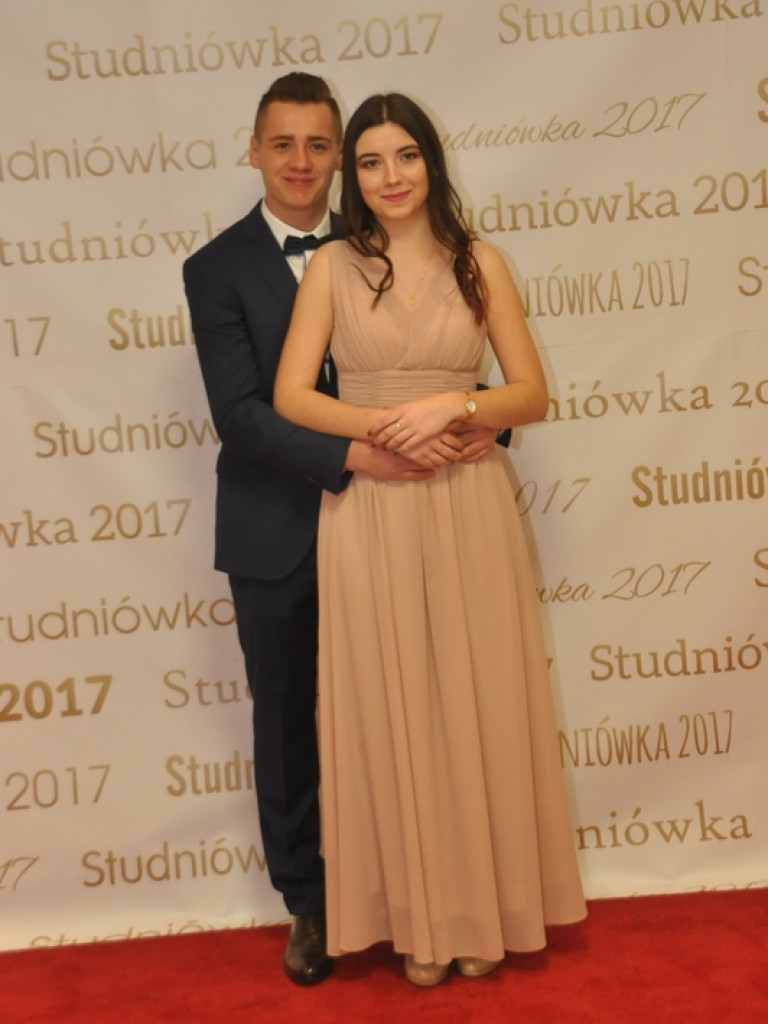 Bal studniówkowy maturzystów z ZSBiO (FOTO, VIDEO)