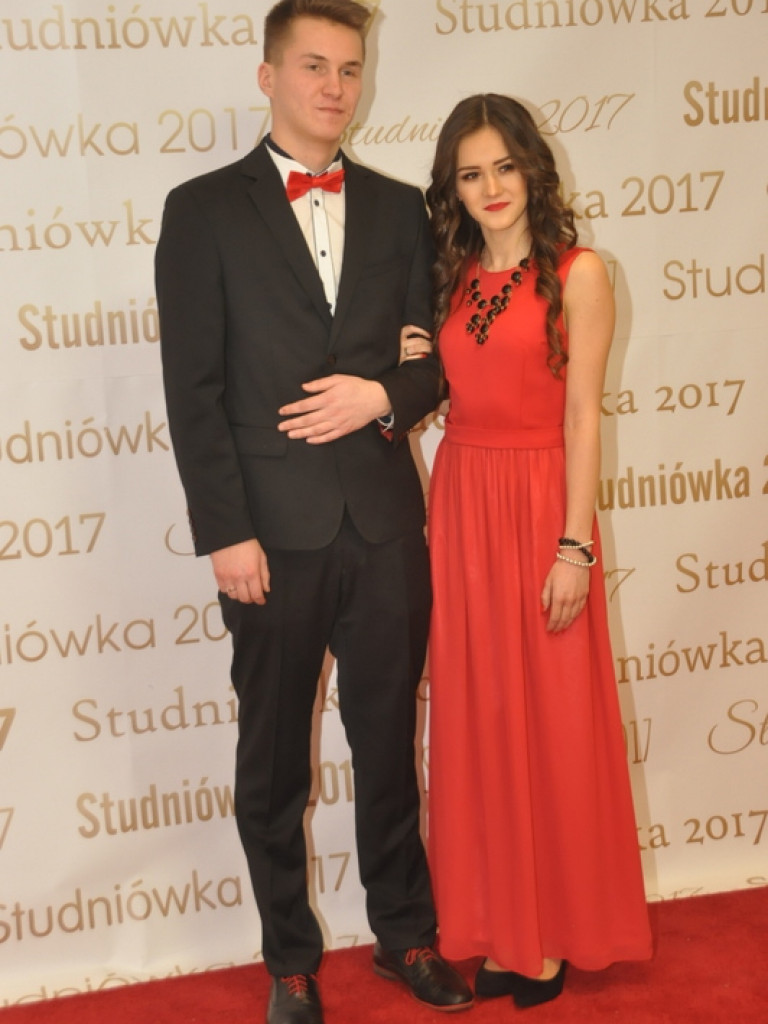 Bal studniówkowy maturzystów z ZSBiO (FOTO, VIDEO)