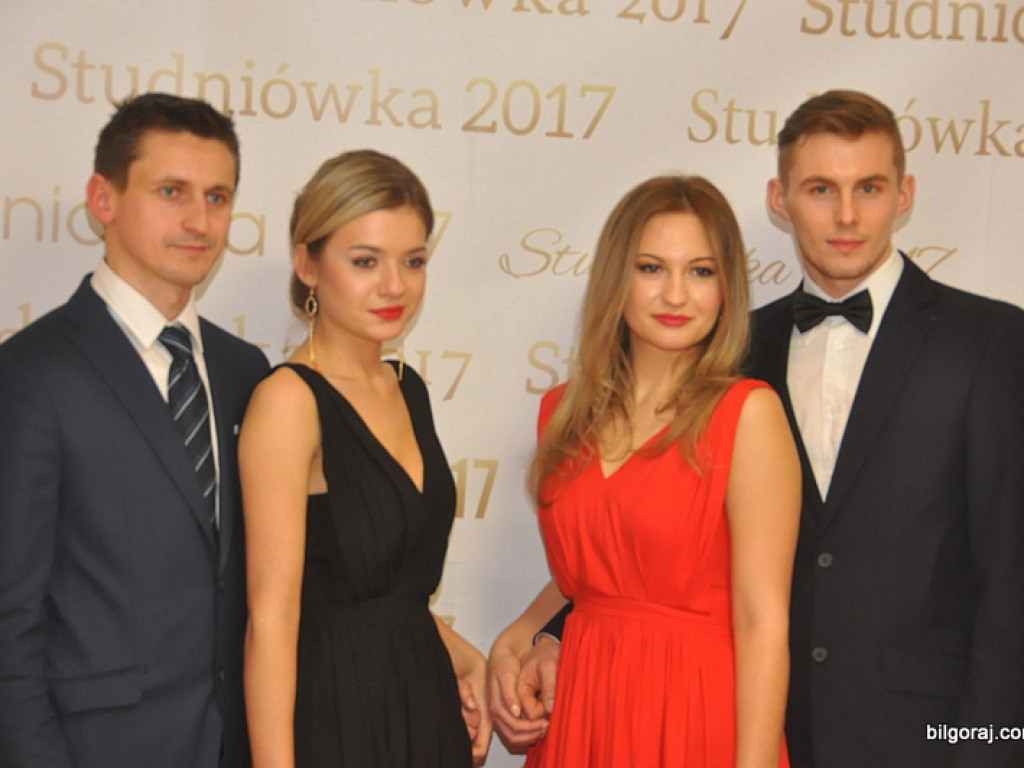 Bal studniówkowy maturzystów z ZSBiO (FOTO, VIDEO)
