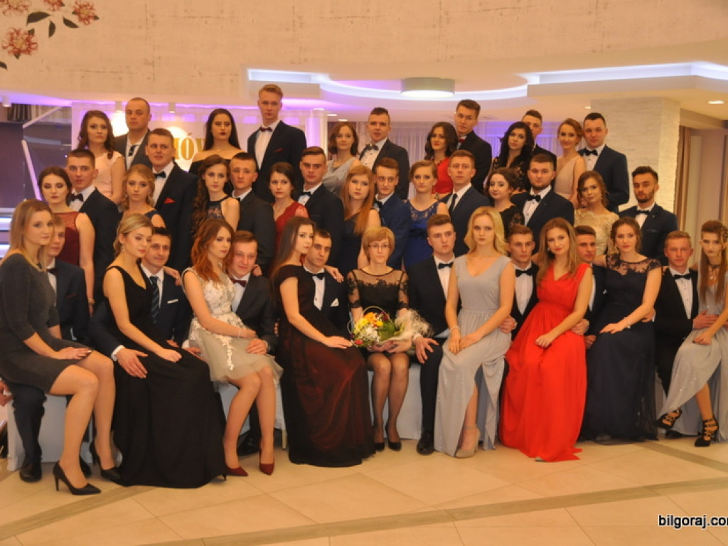 Bal studniówkowy maturzystów z ZSBiO (FOTO, VIDEO)