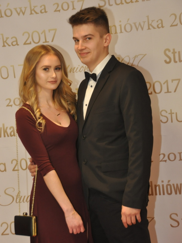 Bal studniówkowy maturzystów z ZSBiO (FOTO, VIDEO)