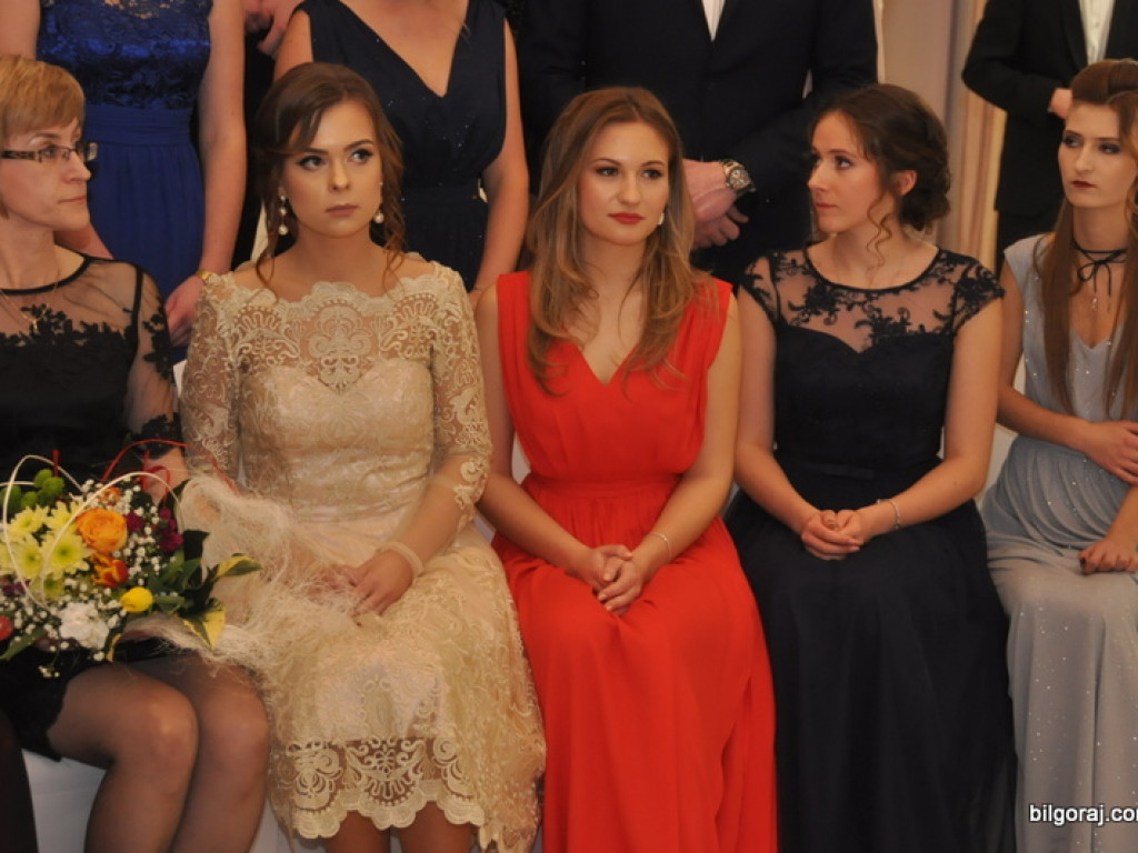 Bal studniówkowy maturzystów z ZSBiO (FOTO, VIDEO)