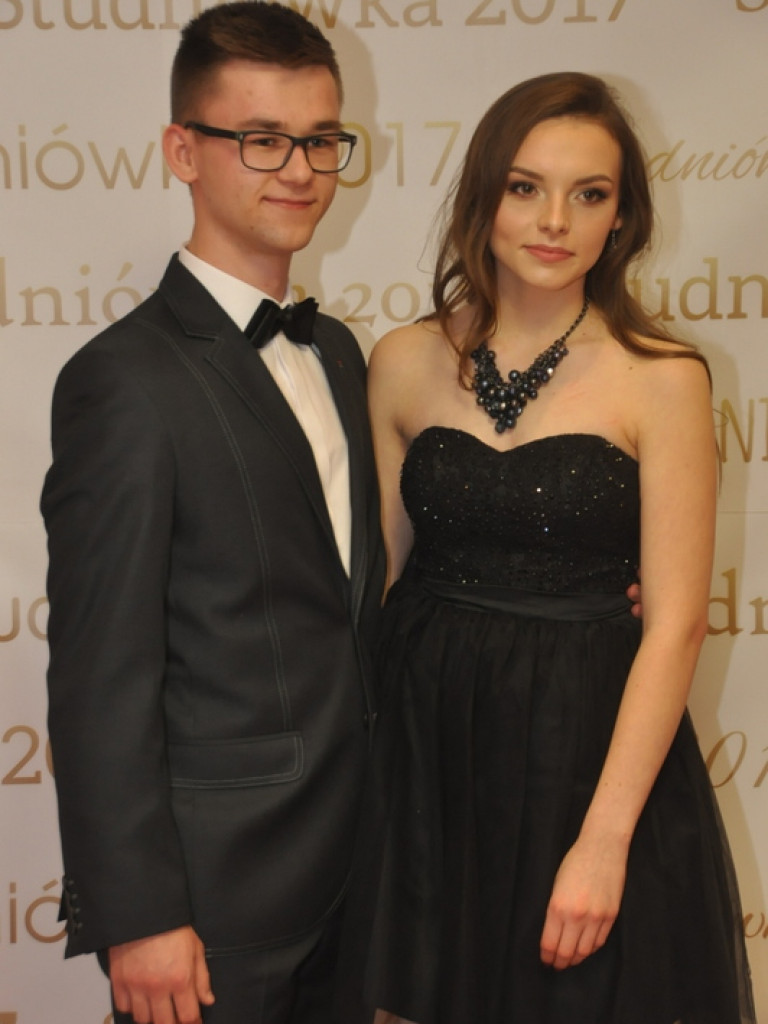 Bal studniówkowy maturzystów z ZSBiO (FOTO, VIDEO)
