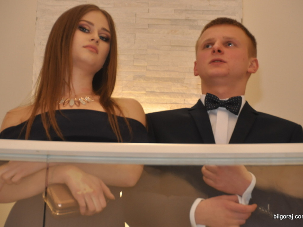 Bal studniówkowy maturzystów z ZSBiO (FOTO, VIDEO)