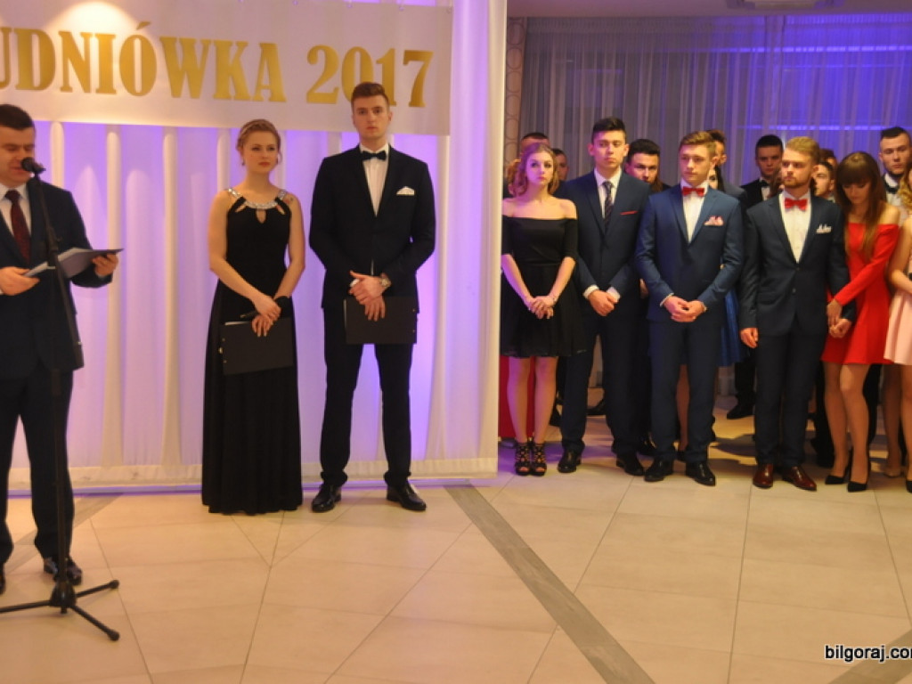 Bal studniówkowy maturzystów z ZSBiO (FOTO, VIDEO)