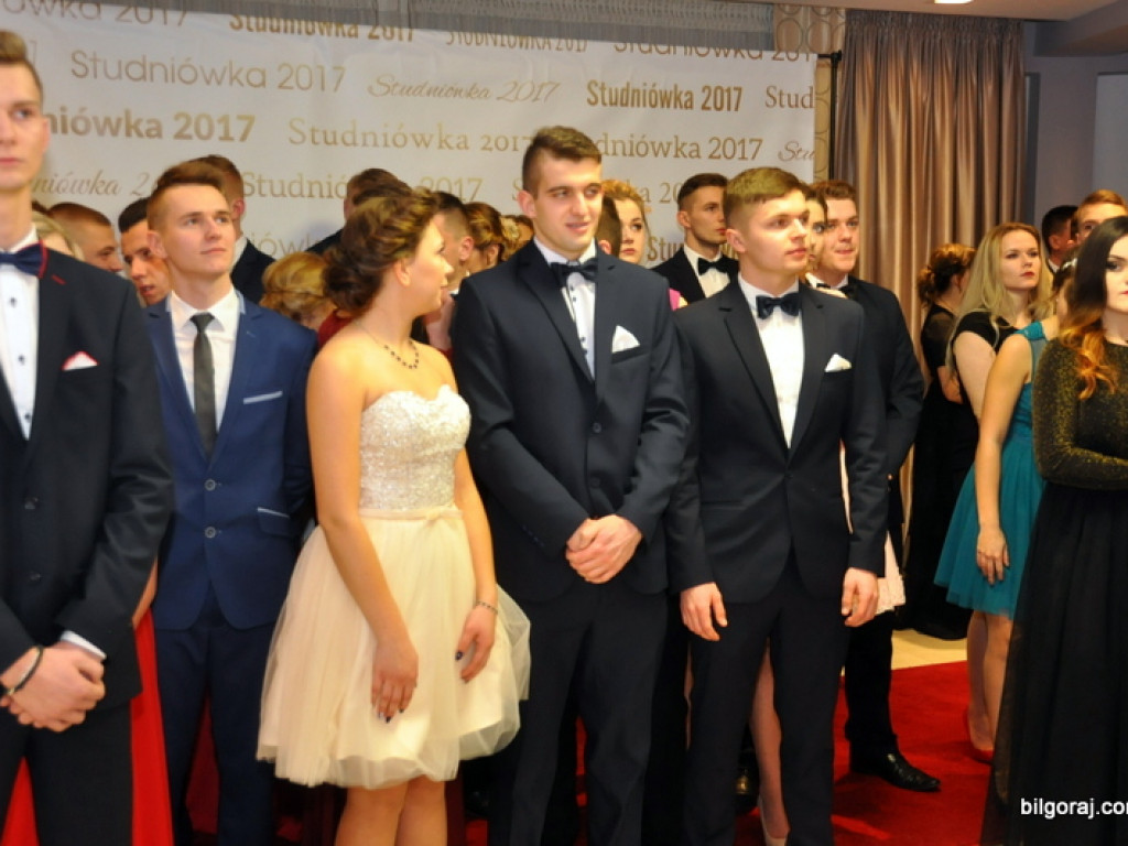 Bal studniówkowy maturzystów z ZSBiO (FOTO, VIDEO)