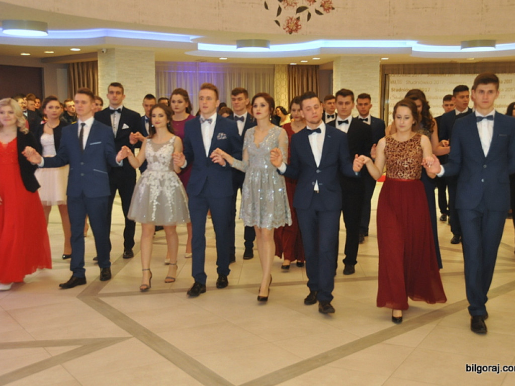 Bal studniówkowy maturzystów z ZSBiO (FOTO, VIDEO)