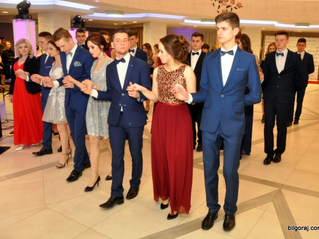 Bal studniówkowy maturzystów z ZSBiO (FOTO, VIDEO)