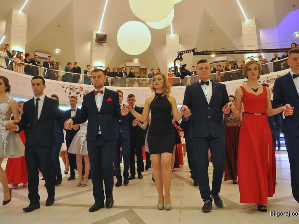 Bal studniówkowy maturzystów z ZSBiO (FOTO, VIDEO)