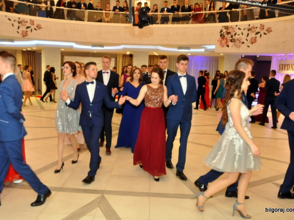 Bal studniówkowy maturzystów z ZSBiO (FOTO, VIDEO)