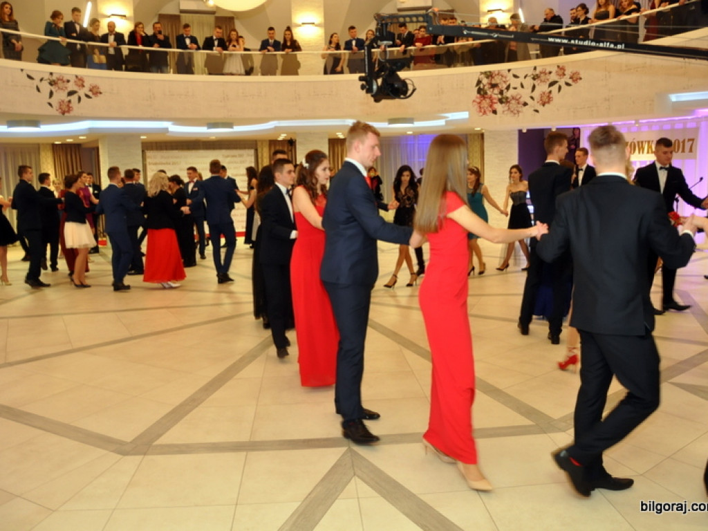 Bal studniówkowy maturzystów z ZSBiO (FOTO, VIDEO)