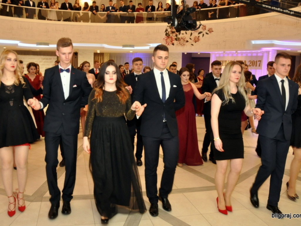 Bal studniówkowy maturzystów z ZSBiO (FOTO, VIDEO)