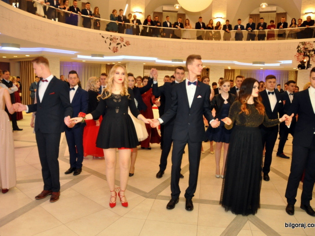 Bal studniówkowy maturzystów z ZSBiO (FOTO, VIDEO)