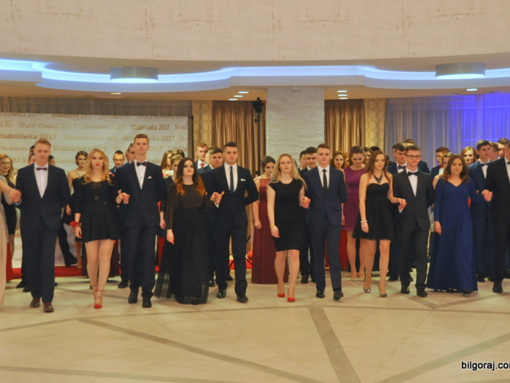 Bal studniówkowy maturzystów z ZSBiO (FOTO, VIDEO)